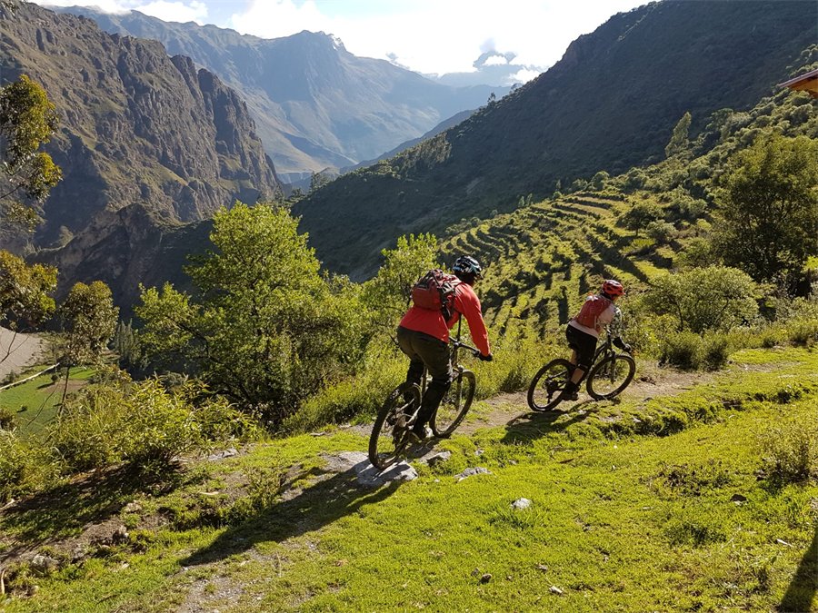 Aventura y ciclismo
